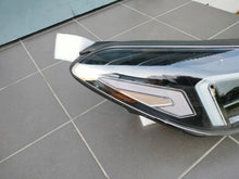 Load image into Gallery viewer, Frontscheinwerfer Hyundai Tucson 92102D7700 LED Rechts Scheinwerfer Headlight SCH5456181332td