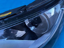 Laden Sie das Bild in den Galerie-Viewer, Frontscheinwerfer Audi A1 08-4461132L Xenon Links Scheinwerfer Headlight SCH5840862290gl