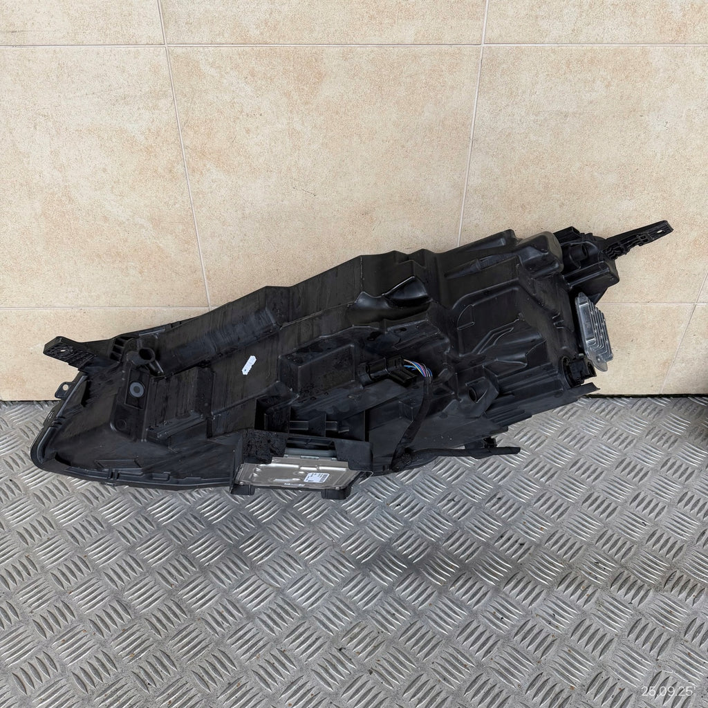 Frontscheinwerfer Ford Kuga III LV4B-13E017-AK LV4B-13E016-AK LED Ein Satz SCH7028954117og