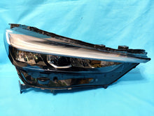 Laden Sie das Bild in den Galerie-Viewer, Frontscheinwerfer Honda Hrv Hr-V LED Rechts Scheinwerfer Headlight