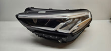 Laden Sie das Bild in den Galerie-Viewer, Frontscheinwerfer BMW X1 5A9A221-01 LED Links Scheinwerfer Headlight SCH2173465783je