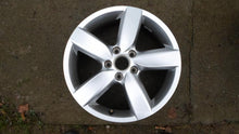 Laden Sie das Bild in den Galerie-Viewer, 1x Alufelge 17 Zoll 7.0" 5x112 54ET Rim Wheel FEL4435434087pb