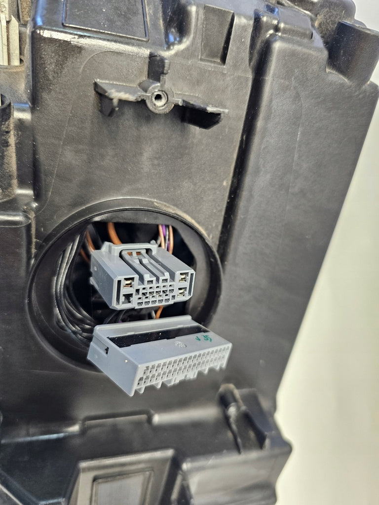 Frontscheinwerfer Volvo Xc40 31655988 LED Ein Stück (Rechts oder Links) SCH6978303376ag