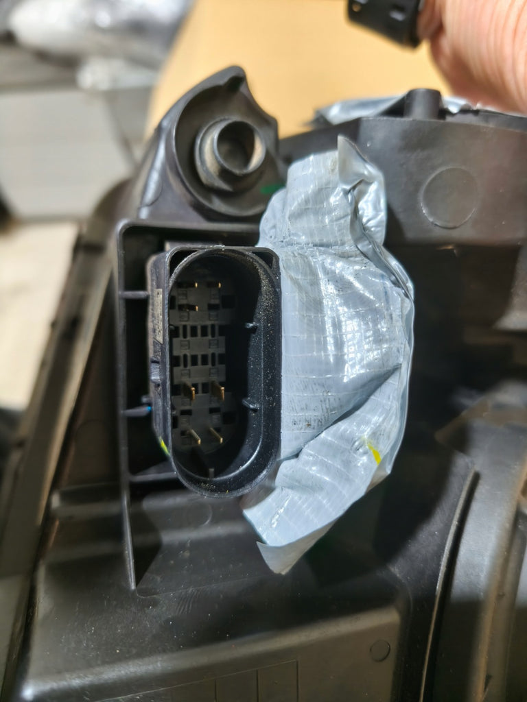 Frontscheinwerfer Mercedes-Benz W205 2059068305 LED Links Scheinwerfer Headlight SCH5596884626ju