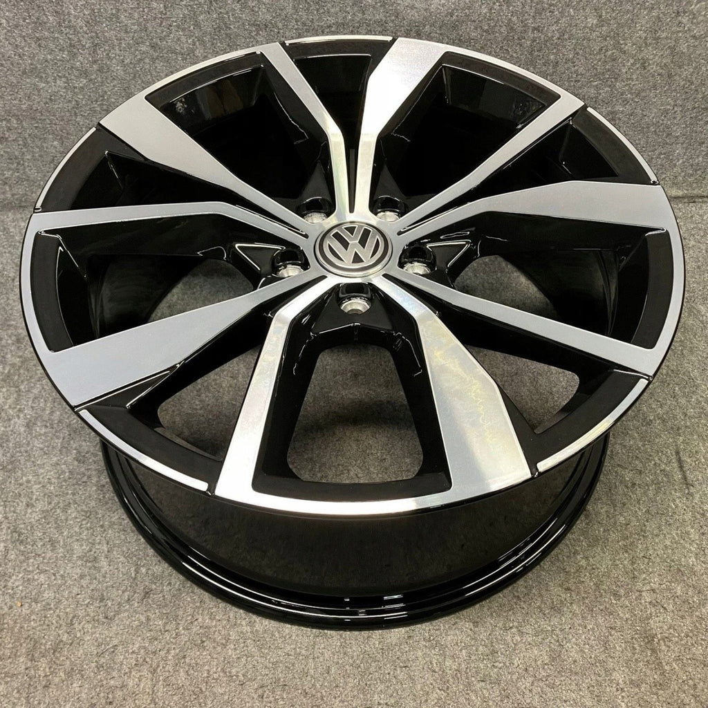 4x Alufelge 19 Zoll 8.0" 5x112 47ET Glanz Schwarz 2GA601025AK VW T-Roc Rim Wheel FEL3781908479er