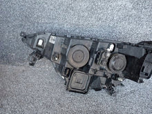 Load image into Gallery viewer, Frontscheinwerfer Renault Megane IV 26010255R LED Rechts Scheinwerfer Headlight SCH2198648130uq