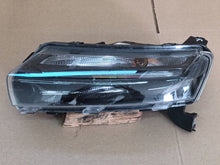 Load image into Gallery viewer, Frontscheinwerfer Dacia Spring 266052417R Links Scheinwerfer Headlight