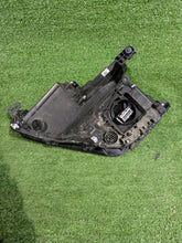 Laden Sie das Bild in den Galerie-Viewer, Frontscheinwerfer Seat Tarraco 5FJ941008 Rechts Scheinwerfer Headlight SCH1379219708vb