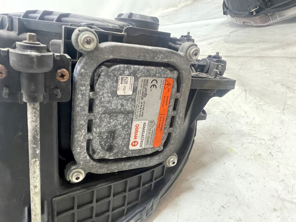 Frontscheinwerfer Mercedes-Benz A9608200739 Xenon Rechts Scheinwerfer Headlight SCH5800092295pz