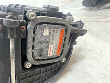 Laden Sie das Bild in den Galerie-Viewer, Frontscheinwerfer Mercedes-Benz A9608200739 Xenon Rechts Scheinwerfer Headlight SCH5800092295pz