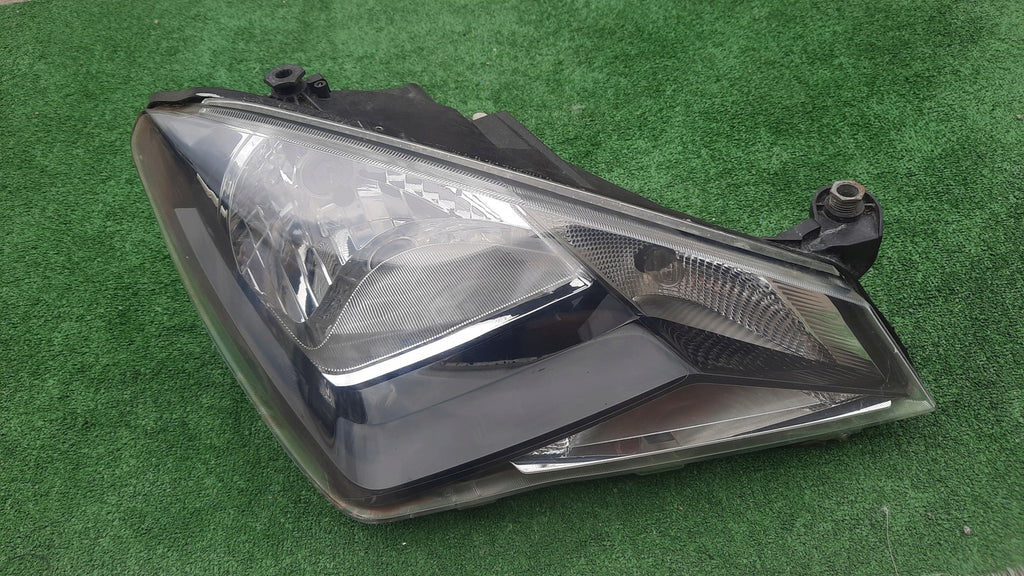 Frontscheinwerfer Seat Mii 1SL941016F Rechts Scheinwerfer Headlight