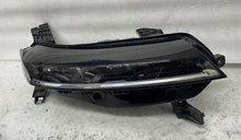 Laden Sie das Bild in den Galerie-Viewer, Frontscheinwerfer Renault Megane E-Tech 260103279R LED Rechts Headlight