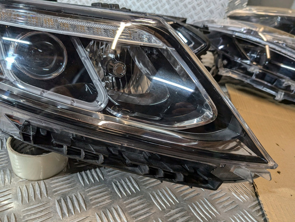 Frontscheinwerfer Kia Sorento II 921022P630 Xenon Rechts Scheinwerfer Headlight