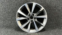 Laden Sie das Bild in den Galerie-Viewer, 1x Alufelge 18 Zoll 5x112 5FA601025E Seat Leon Rim Wheel FEL8313016405ep