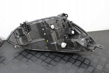 Laden Sie das Bild in den Galerie-Viewer, Frontscheinwerfer Honda Jazz I V LED Rechts Scheinwerfer Headlight SCH8649781230fx