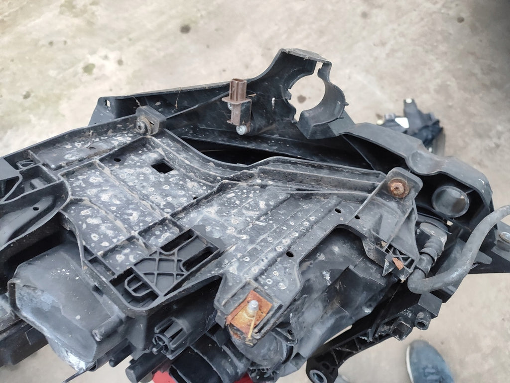 Frontscheinwerfer Audi A4 B8 8K0941004A 8K0941003A Ein Satz Headlight SCH3736921795km