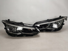Load image into Gallery viewer, Frontscheinwerfer VW Golf VIII 5H1941005 5H1941006 LED Rechts oder Links SCH8224148521wt