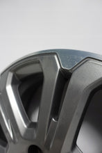 Laden Sie das Bild in den Galerie-Viewer, 1x Alufelge 17 Zoll 6.0&quot; 5x114.3 50ET Matt Schwarz 403003604R Renault Rim Wheel