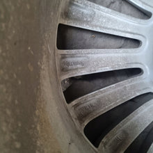 Laden Sie das Bild in den Galerie-Viewer, 1x Alufelge 16 Zoll 6.5&quot; 4x100 40ET Glanz Silber OP071 Opel Corsa Rim Wheel