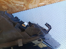 Load image into Gallery viewer, Frontscheinwerfer Audi A4 B8 8K09410040P Bi-Xenon Rechts Scheinwerfer Headlight