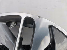 Laden Sie das Bild in den Galerie-Viewer, 1x Alufelge 17 Zoll 7.0&quot; 4x100 44ET 403000803R Renault Captur Clio Rim Wheel