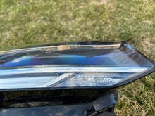 Laden Sie das Bild in den Galerie-Viewer, Frontscheinwerfer Audi Q2 81A941012C LED Rechts Scheinwerfer Headlight SCH6785065506ow