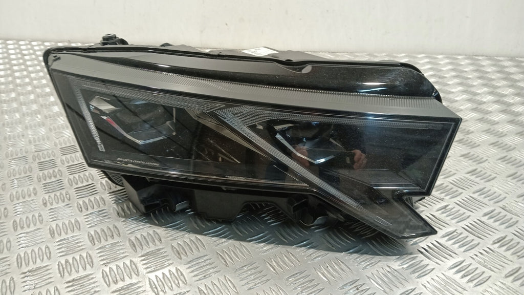 Frontscheinwerfer Skoda Octavia IV 5E4941036 LED Rechts Scheinwerfer Headlight SCH3316785191kt