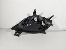 Laden Sie das Bild in den Galerie-Viewer, Frontscheinwerfer Mazda 2 Dy 192368492325 Rechts Scheinwerfer Headlight SCH1170022397mu