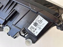 Load image into Gallery viewer, Frontscheinwerfer VW 1t3 1T3941035B 1T3941036B Ein Stück (Rechts oder Links) SCH4547840458zw