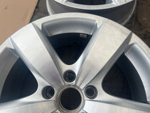 Laden Sie das Bild in den Galerie-Viewer, 1x Alufelge 17 Zoll 6.5" 5x112 33ET 5N0601025AG VW Tiguan Rim Wheel FEL6925181259wy