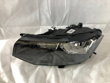 Laden Sie das Bild in den Galerie-Viewer, Frontscheinwerfer VW T-Cross 2GM941005A Halogen Links Scheinwerfer Headlight