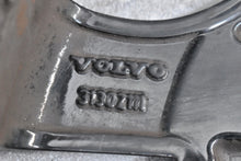 Laden Sie das Bild in den Galerie-Viewer, 1x Alufelge 17 Zoll 7.5&quot; 5x108 50ET Glanz Schwarz 31362238 Volvo S60 V70 V40