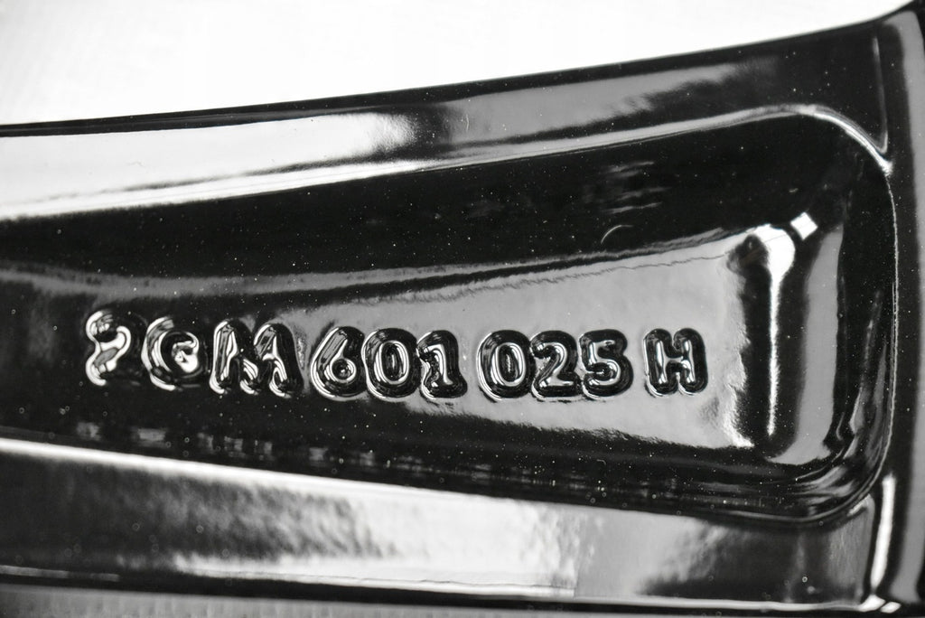 4x Alufelge 18 Zoll 7.0" 5x100 39ET Glanz Schwarz 2GM601025 VW T-Cross Rim Wheel