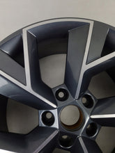 Load image into Gallery viewer, 1x Alufelge 19 Zoll 7.0" 5x112 43ET 565601025F Skoda Kodiaq Rim Wheel FEL4843413434fi