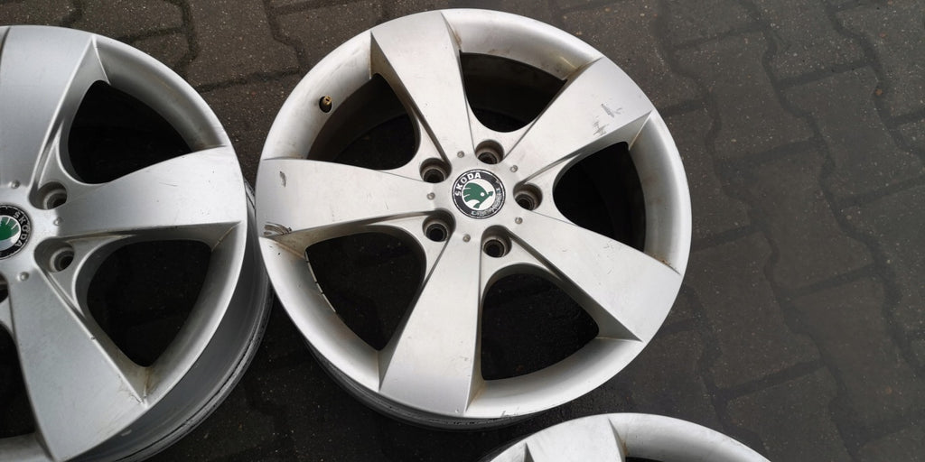 4x Alufelge 17 Zoll 7.0" 5x112 54ET 1Z0601025D Skoda Superb I Rim Wheel FEL1967127231vb