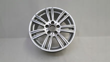 Laden Sie das Bild in den Galerie-Viewer, 1x Alufelge 17 Zoll 8.0" 5x120 53ET 7845851 BMW 1 F20 Rim Wheel FEL6621429536kw