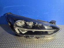Laden Sie das Bild in den Galerie-Viewer, Frontscheinwerfer Ford Focus JX7B-13E014-CE Rechts Scheinwerfer Headlight SCH4864644668lb