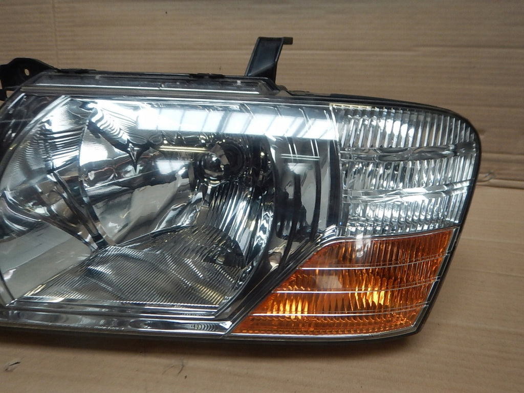 Frontscheinwerfer Mitsubishi Pajero III 082141159L Links Scheinwerfer Headlight SCH1229360842yd