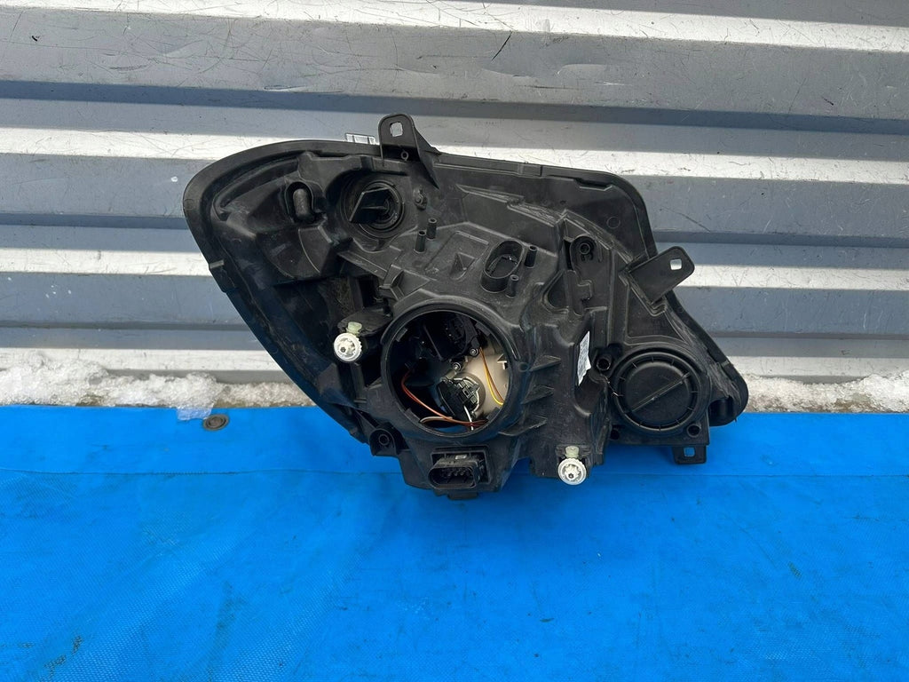 Frontscheinwerfer Mercedes-Benz Sprinter 906 A9068202361 Links Headlight SCH7375716455tt
