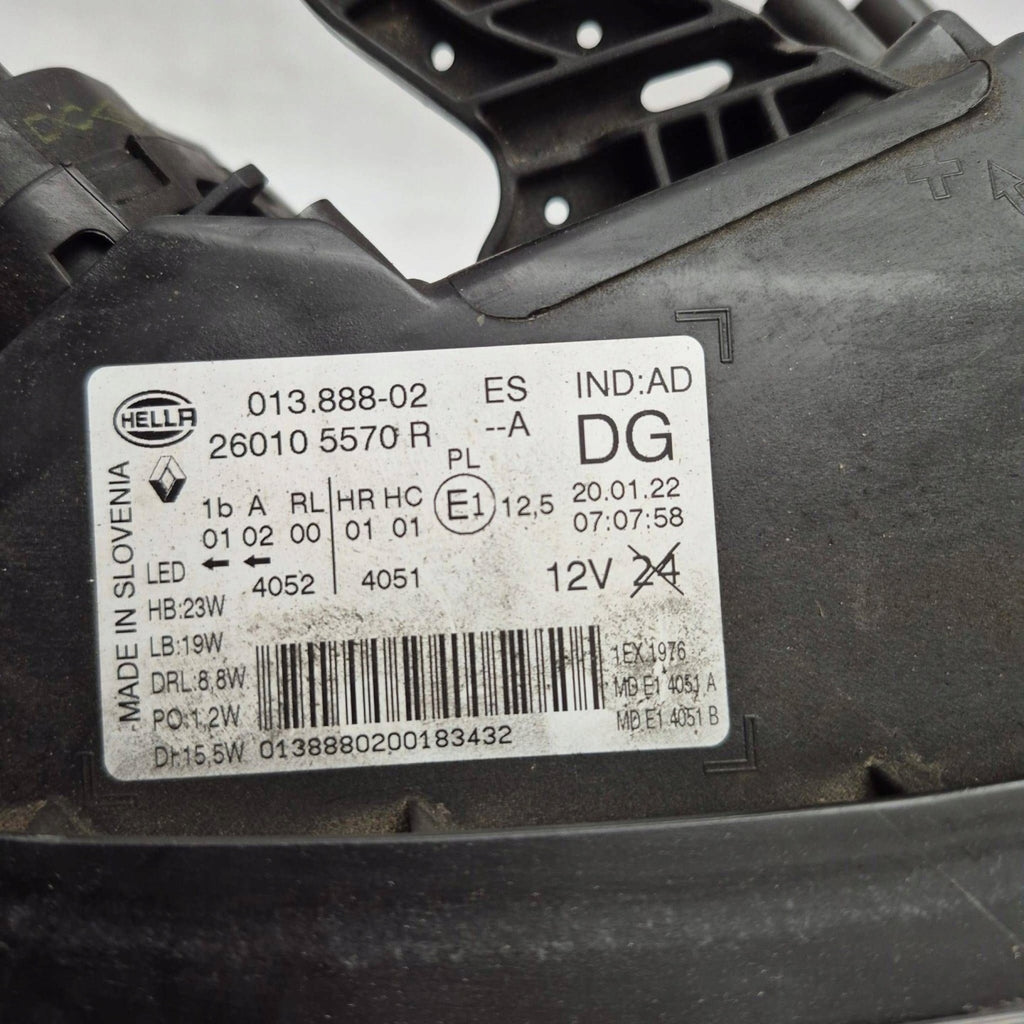 Frontscheinwerfer Renault Kadjar 260105570R Rechts Scheinwerfer Headlight SCH4647610867kq