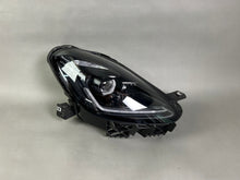 Laden Sie das Bild in den Galerie-Viewer, Frontscheinwerfer Maserati I 670293073 Rechts Scheinwerfer Headlight SCH9587684751ib