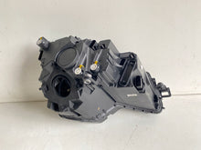 Laden Sie das Bild in den Galerie-Viewer, Frontscheinwerfer Skoda Karoq 57B941015B LED Links Scheinwerfer Headlight SCH6383308604ff