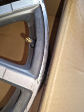 Laden Sie das Bild in den Galerie-Viewer, 1x Alufelge 18 Zoll 7.5&quot; 5x112 8V0601025AM Audi A3 Rim Wheel