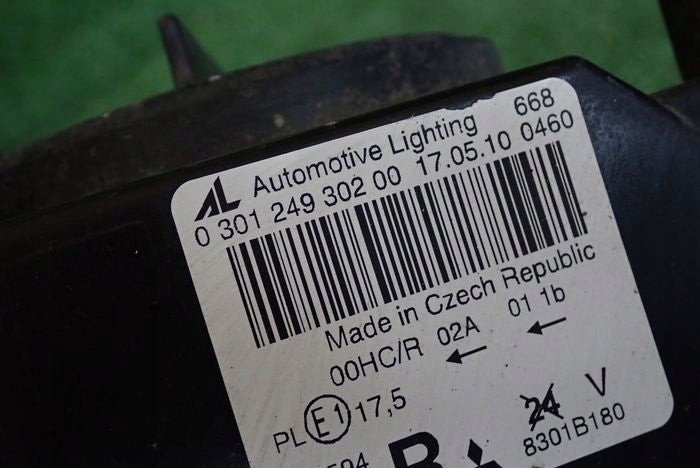 Frontscheinwerfer Mitsubishi Colt I 030124930200 Rechts Scheinwerfer Headlight SCH6941975646tc