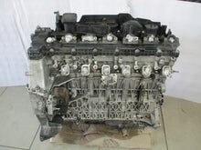 Load image into Gallery viewer, Motor BMW X5 E70 M57D30 306D3 M57TUE2 3.0 Diesel Engine Unkomplett MOT2744362637at