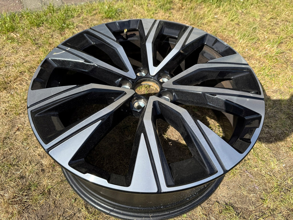 1x Alufelge 19 Zoll 7.5" 5x108 50 5ET 32358598 Volvo S60 V60 Xc90 Xc60 Ii