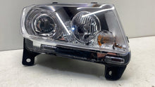Laden Sie das Bild in den Galerie-Viewer, Frontscheinwerfer Jeep Compass 433-1115RMLD-EM Rechts Scheinwerfer Headlight SCH3384887334ol