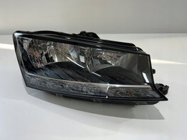 Frontscheinwerfer Skoda Fabia III 6V1941016D Rechts Scheinwerfer Headlight