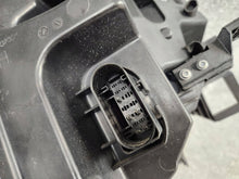 Laden Sie das Bild in den Galerie-Viewer, Frontscheinwerfer VW Id.3 10B941035BSCZ LED Links Scheinwerfer Headlight SCH9455288502lm