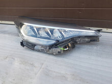 Load image into Gallery viewer, Frontscheinwerfer Toyota C-Hr Chr 81110-F4180-00 Full LED Rechts Headlight SCH5544949768pi